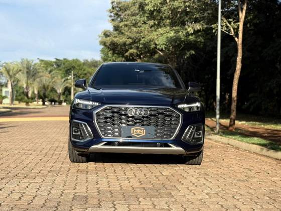 AUDI Q5 2.0 45 TFSI GASOLINA SPORTBACK S LINE QUATTRO S TRONIC AUDI Q5 2.0 45 TFSI GASOLINA SPORTBACK S LINE QUATTRO S TRONIC